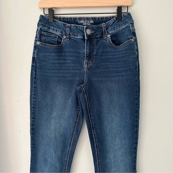 Maurices (4 Long) Mid-Rise Dark Wash Denim - Picture 3 of 9